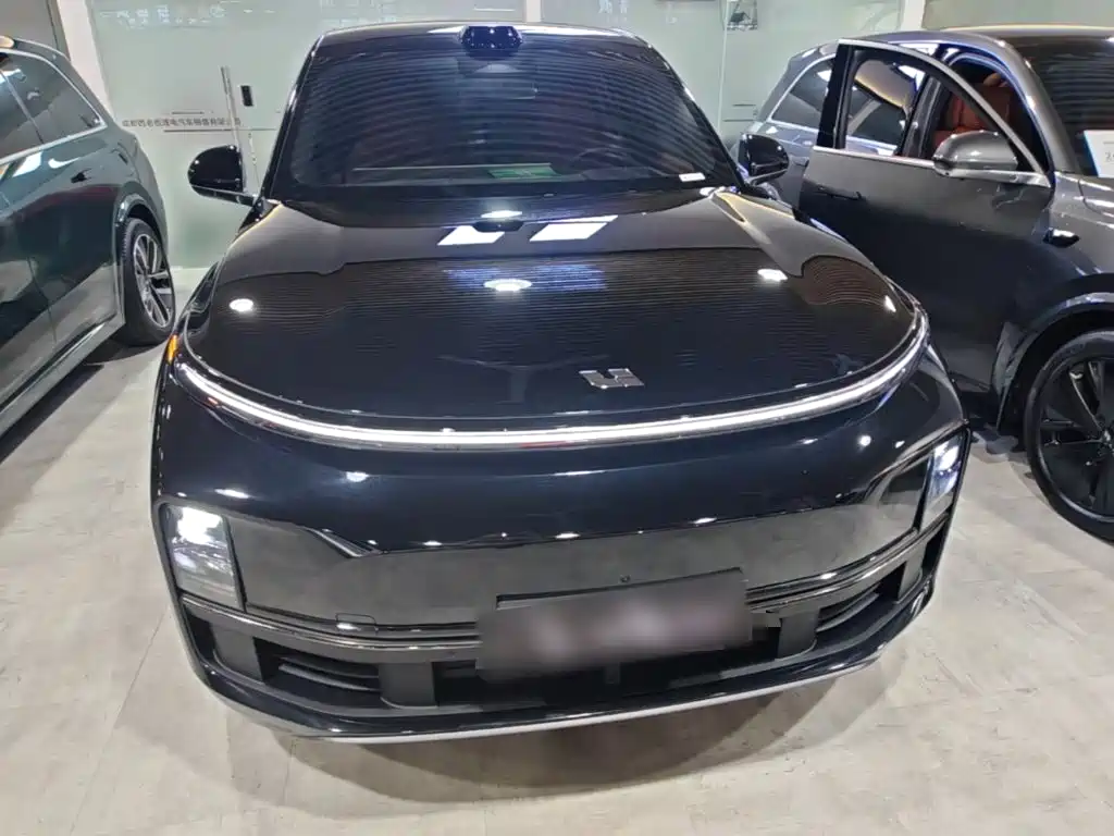 Li Auto Li L8 — миниатюра 3