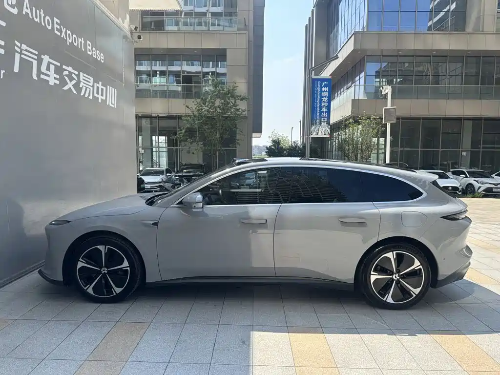 NIO ET5T 2024 75kWh Touring