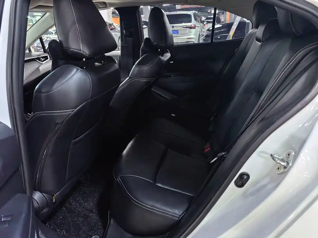 Toyota Corolla — миниатюра 5