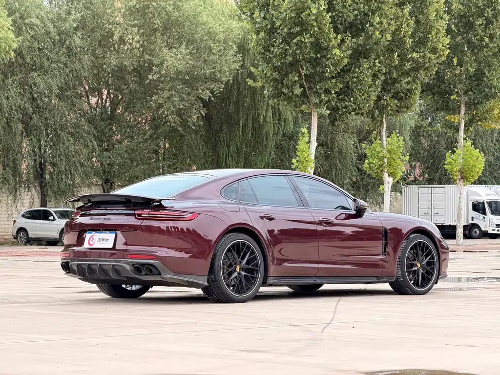 Porsche Panamera — миниатюра 18