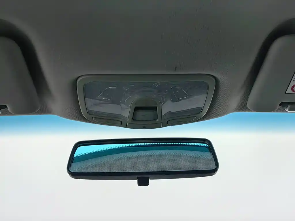 Roewe 360 — миниатюра 25
