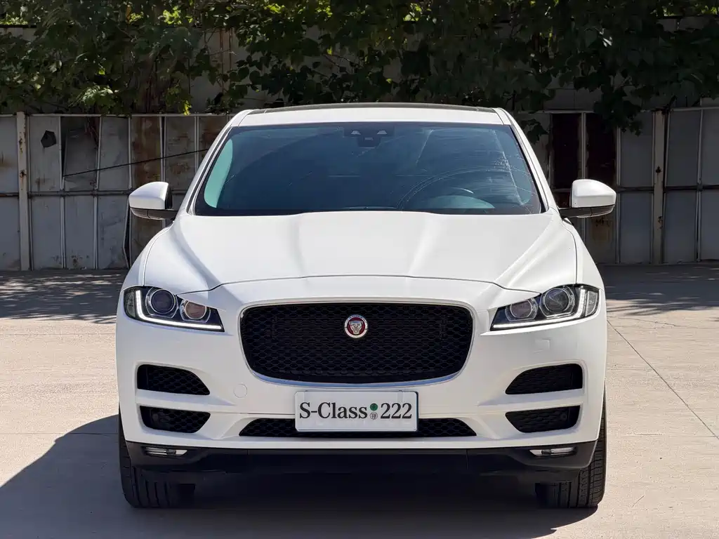 Jaguar F-PACE — миниатюра 2