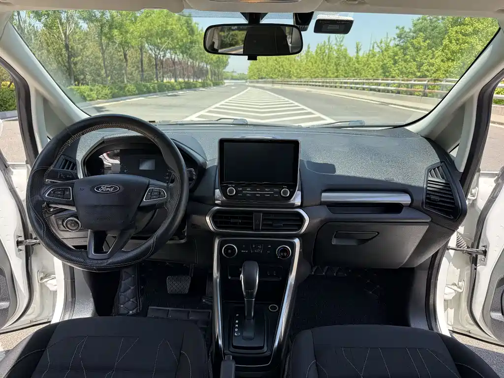Ford Ecosport 1.5L Auto Platinum Wing Type, фото 6