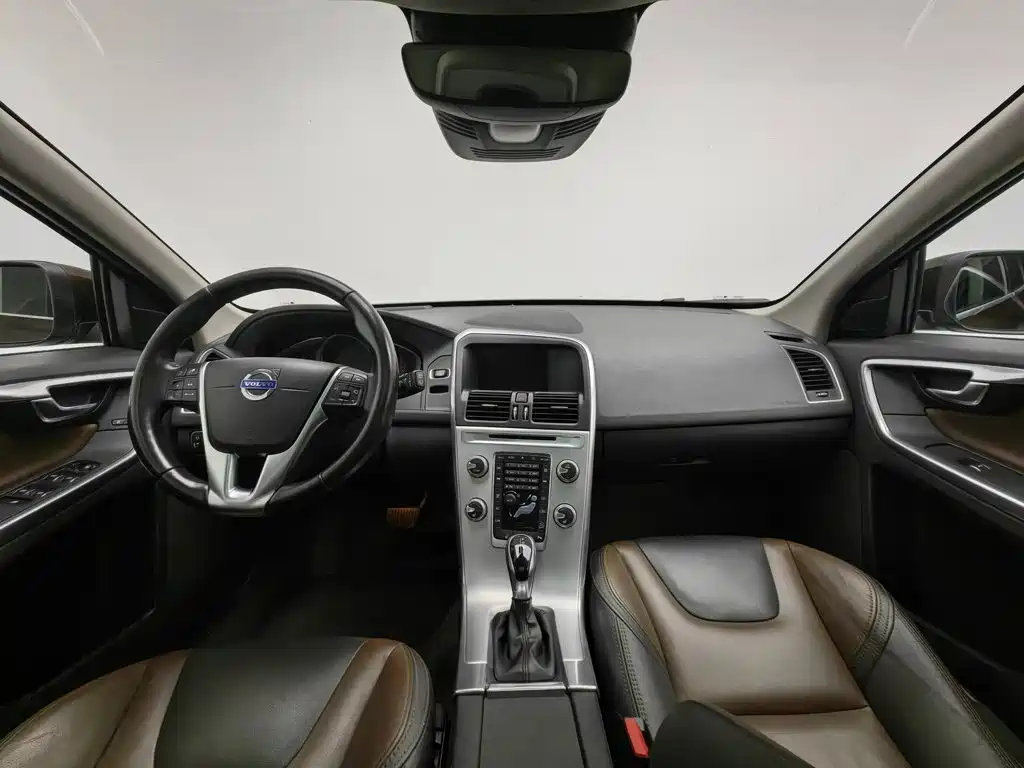 Volvo XC60 — миниатюра 24