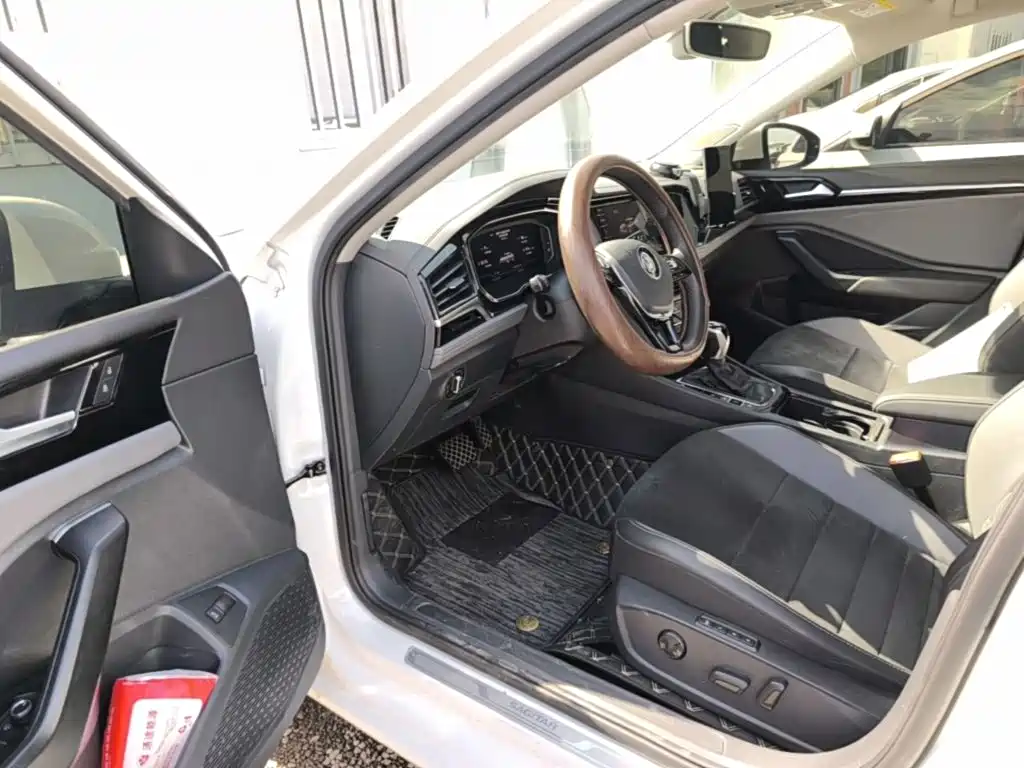 Volkswagen Sagitar — миниатюра 21