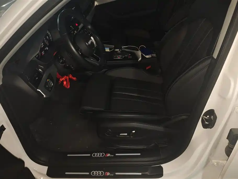 Audi A4L 2024 40 TFSI Fashion