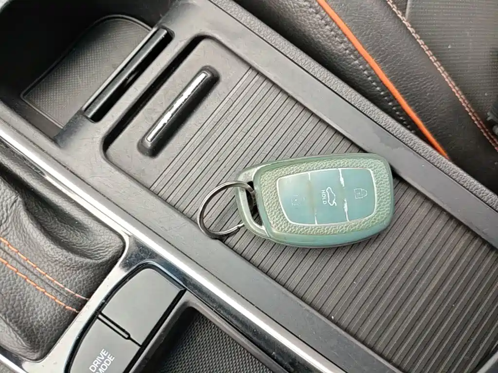 Hyundai Sonata — миниатюра 9
