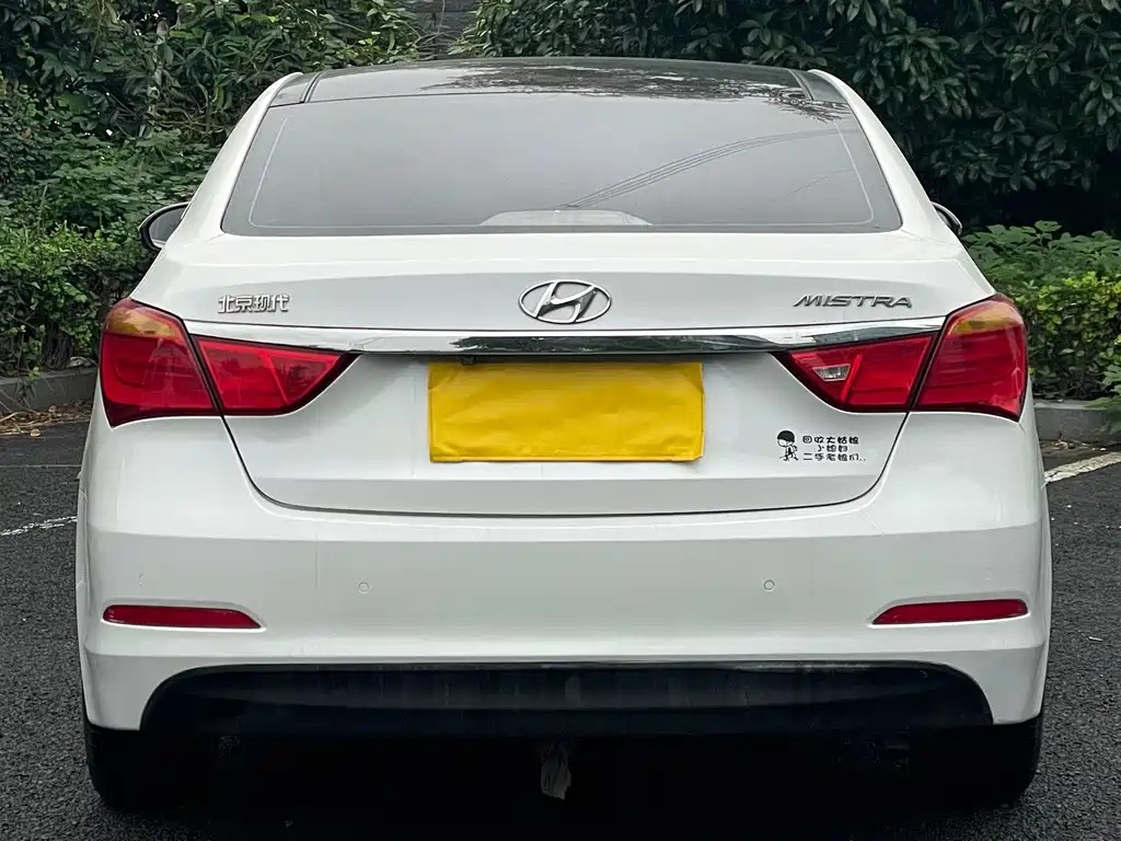 Hyundai Mistra — миниатюра 5