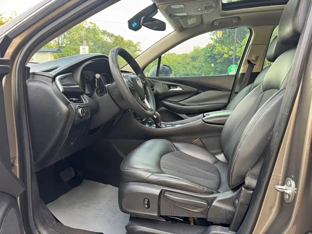 Buick Envision Plus — миниатюра 8
