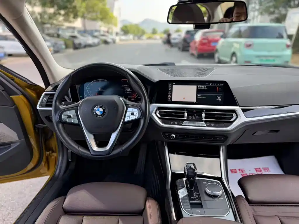 BMW 3 Series — миниатюра 9