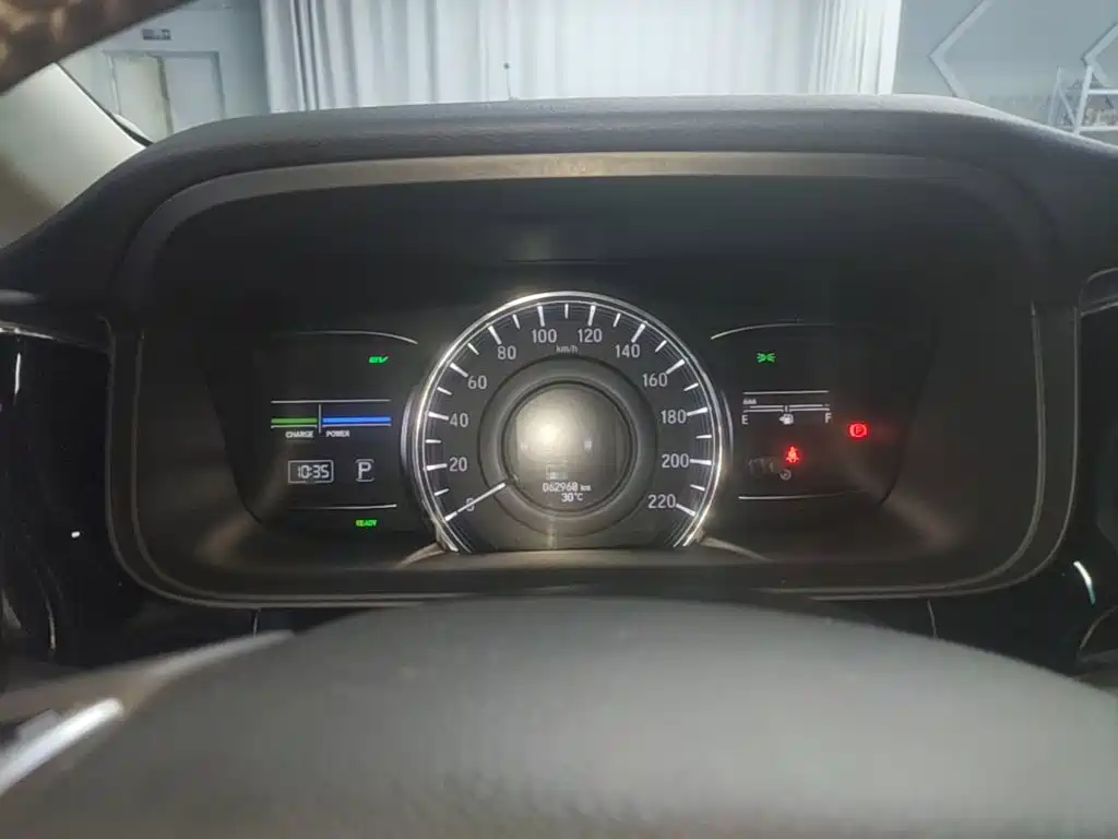 Honda Elysion — миниатюра 12