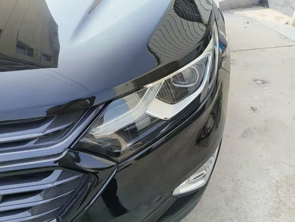 Chevrolet Equinox — миниатюра 24