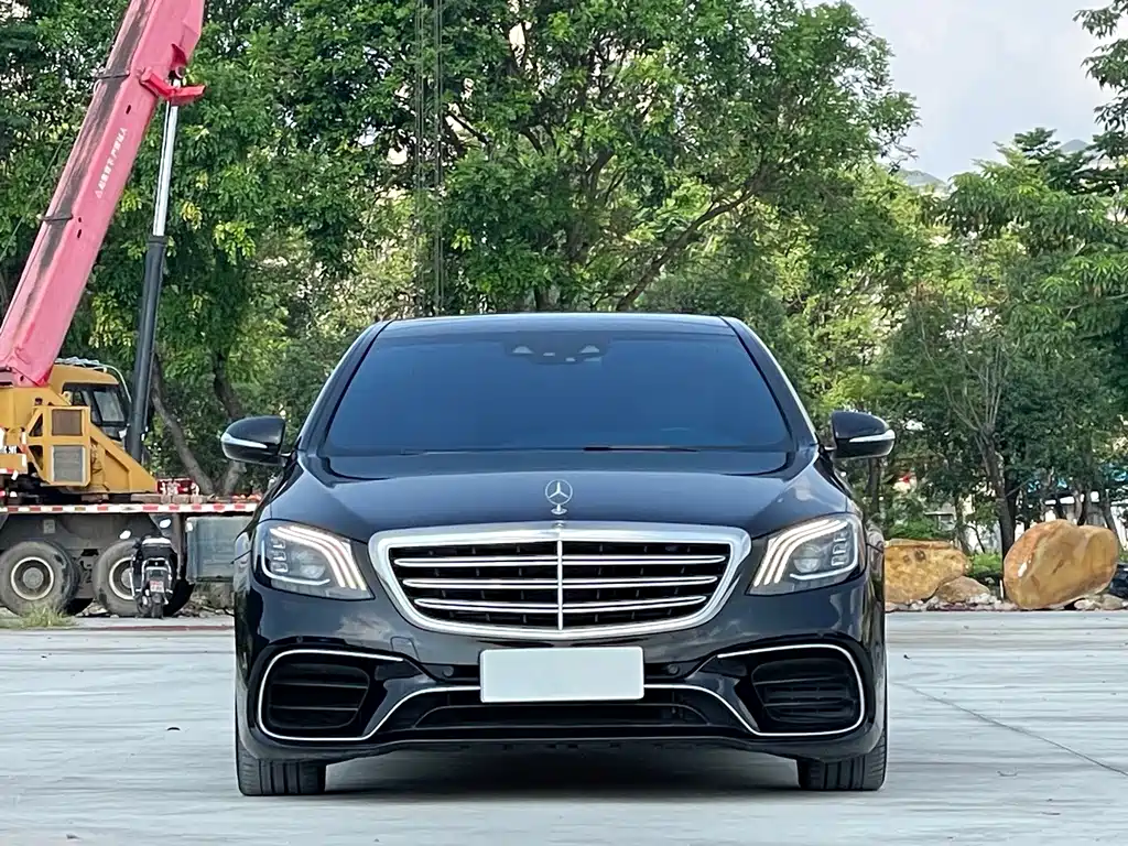 Mercedes-Benz S-Class — миниатюра 2