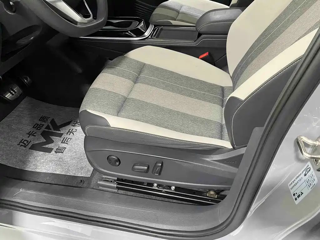 Volkswagen ID.4 Crozz — миниатюра 6