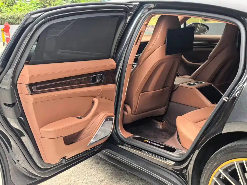 Porsche Panamera 2023 Panamera Turbo S E-Hybrid Executive Long Wheelbase 4.0T