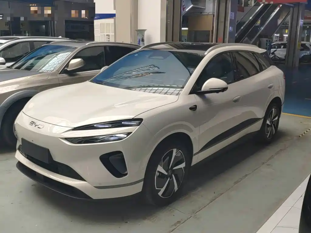 BYD Sealion 06 — миниатюра 2