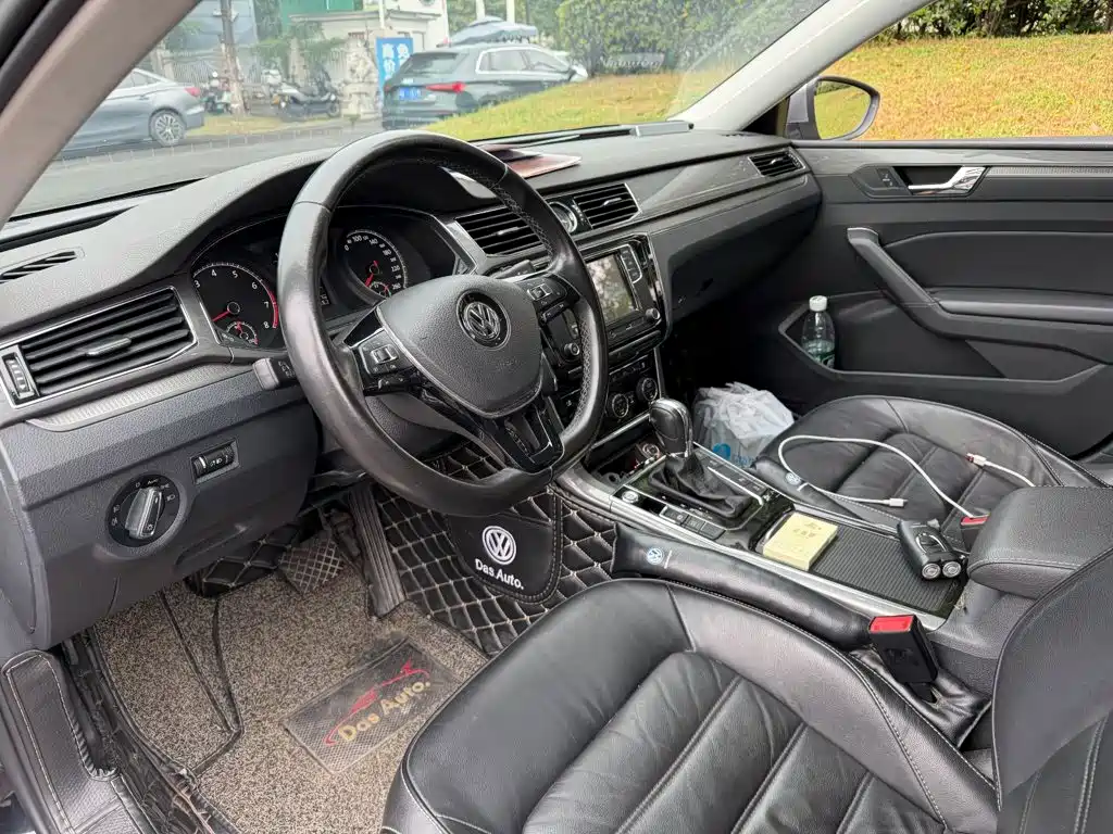 Volkswagen Passat — миниатюра 7