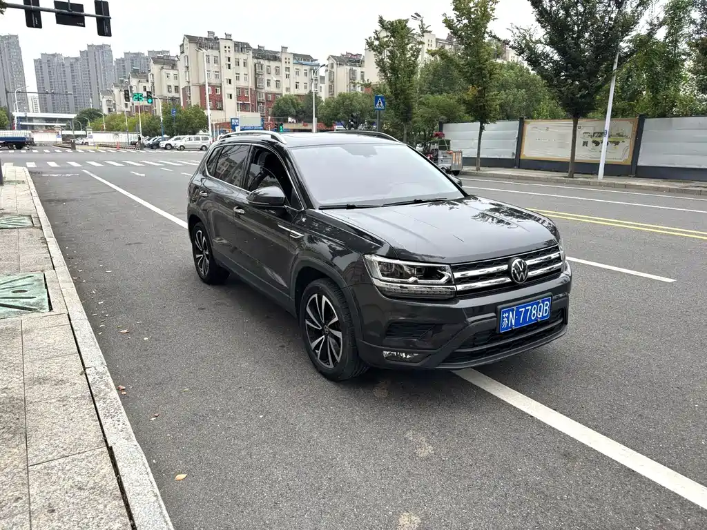 Volkswagen Tharu — миниатюра 3