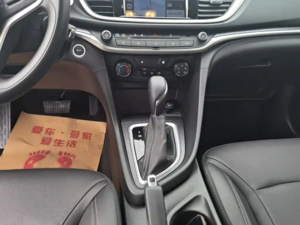 Buick Excelle — миниатюра 14