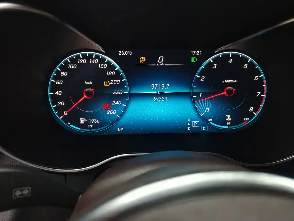 Mercedes-Benz GLC — миниатюра 5