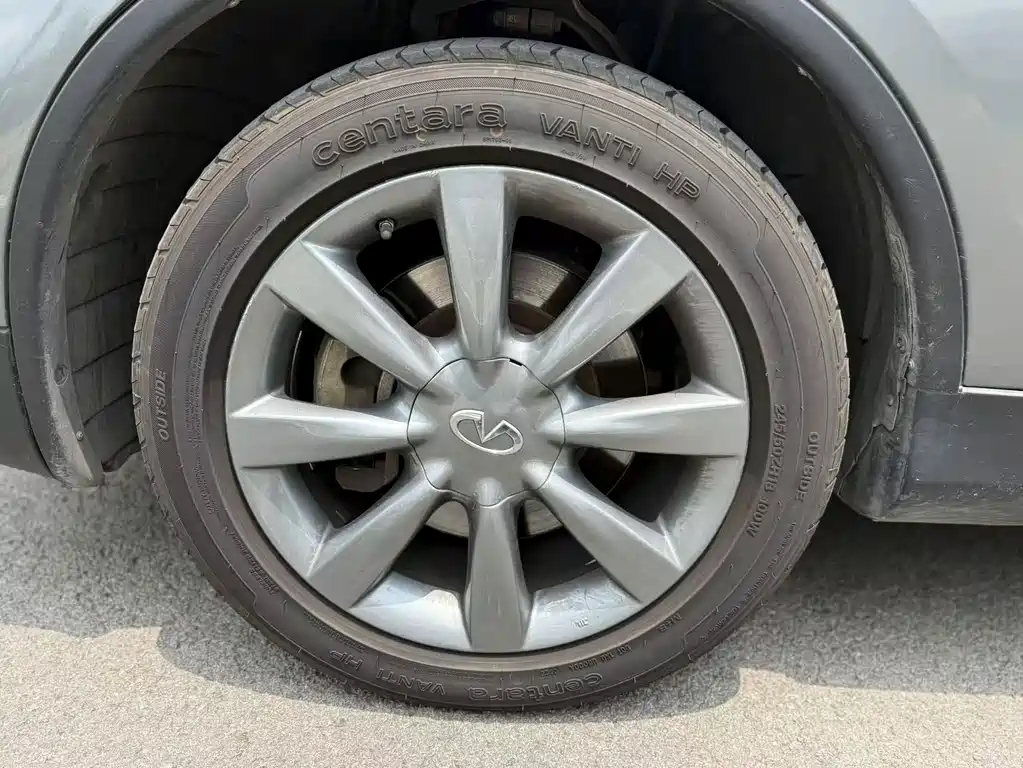 Infiniti QX50 2.5L Comfort Edition, фото 15