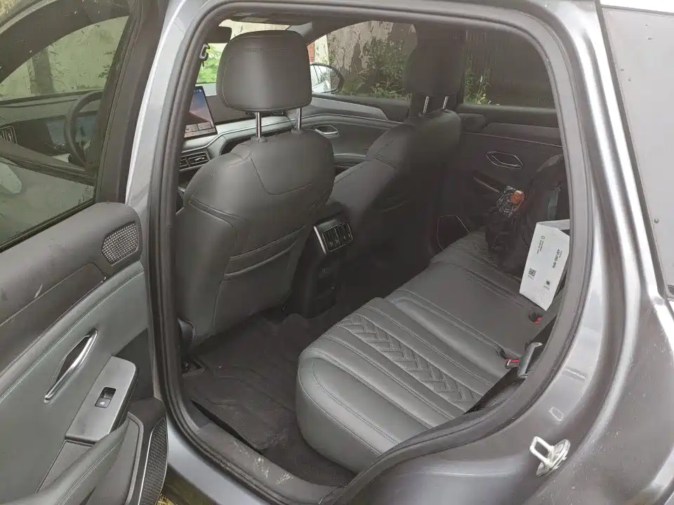 BYD L DM-i — миниатюра 4