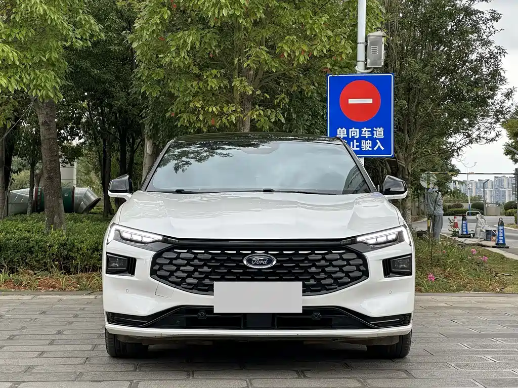 Ford Mondeo — миниатюра 2