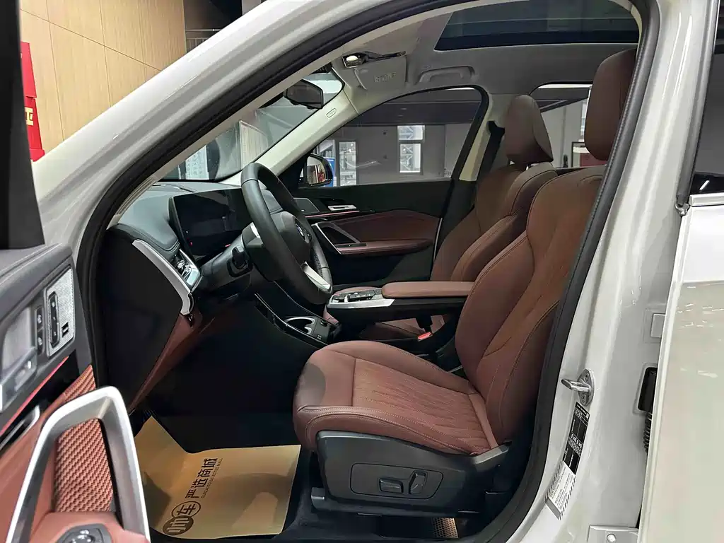 BMW X1 — миниатюра 8