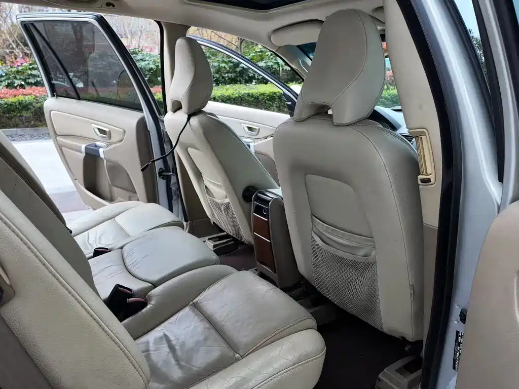Volvo XC90 2009 3.2 AWD Sport