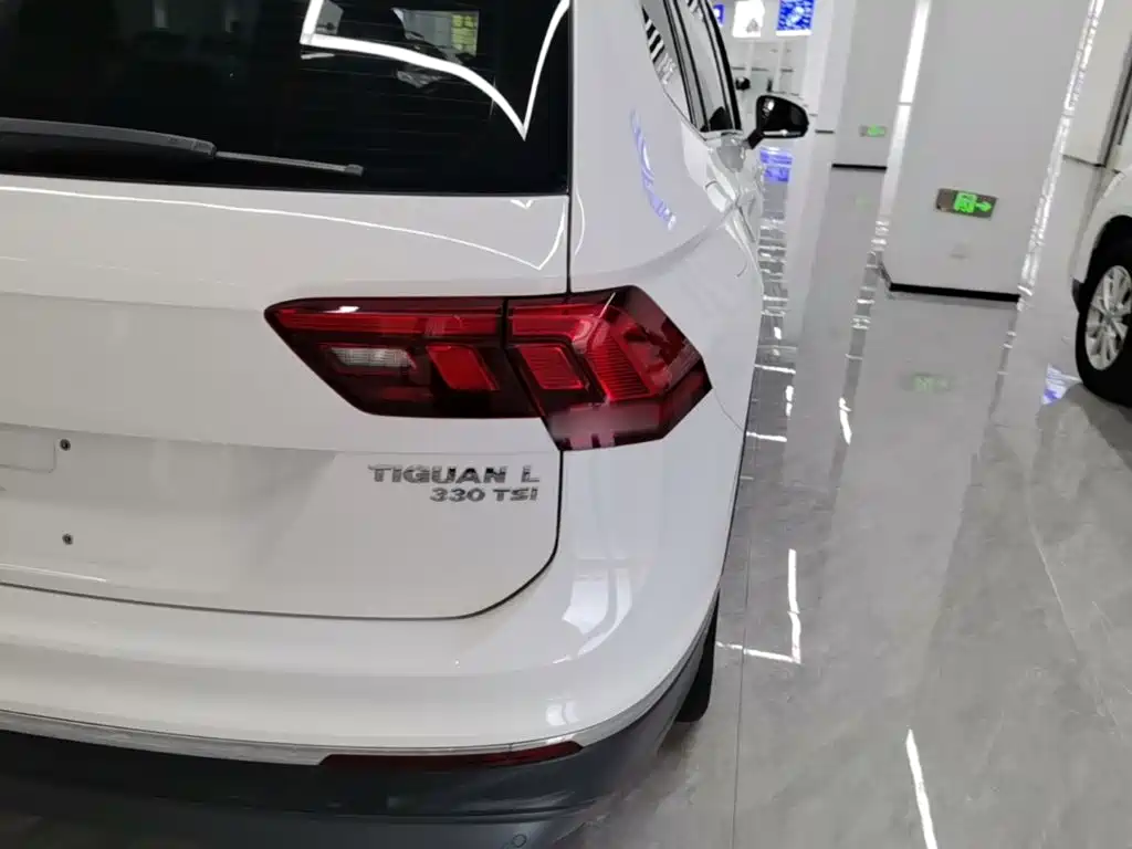 Volkswagen Tiguan L — миниатюра 8