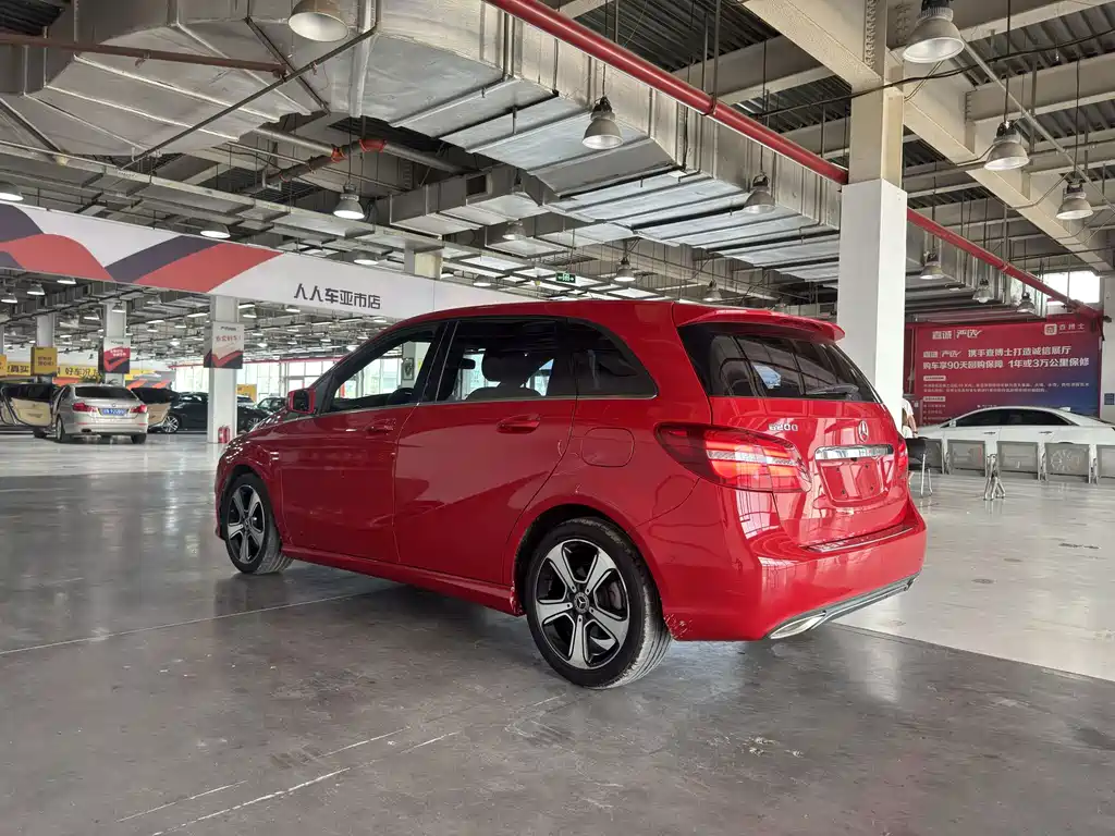 Mercedes-Benz B-Class — миниатюра 10