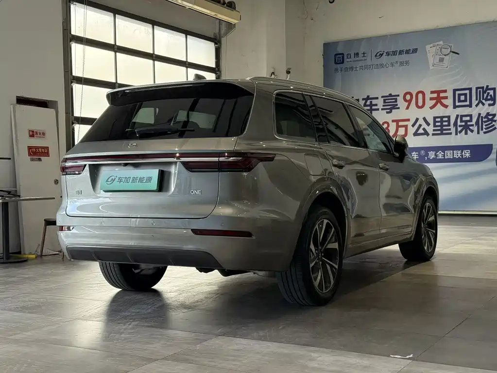 Li Auto Li ONE — миниатюра 9