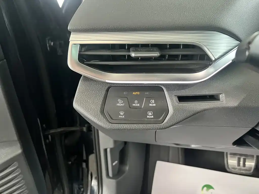 Volkswagen ID.4 Crozz — миниатюра 9