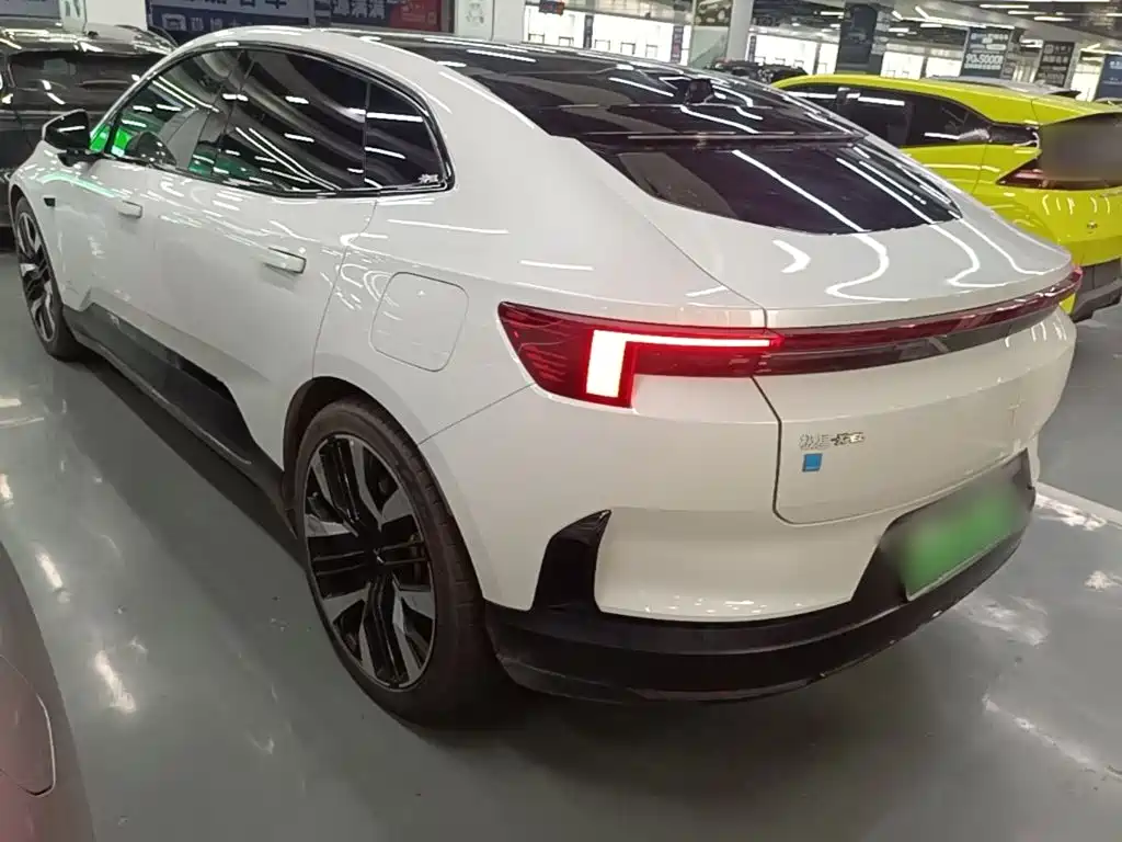 Polestar Polestar 4 — миниатюра 5