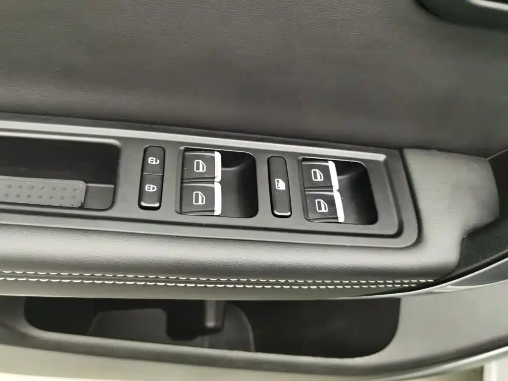 Jetour X70 — миниатюра 9