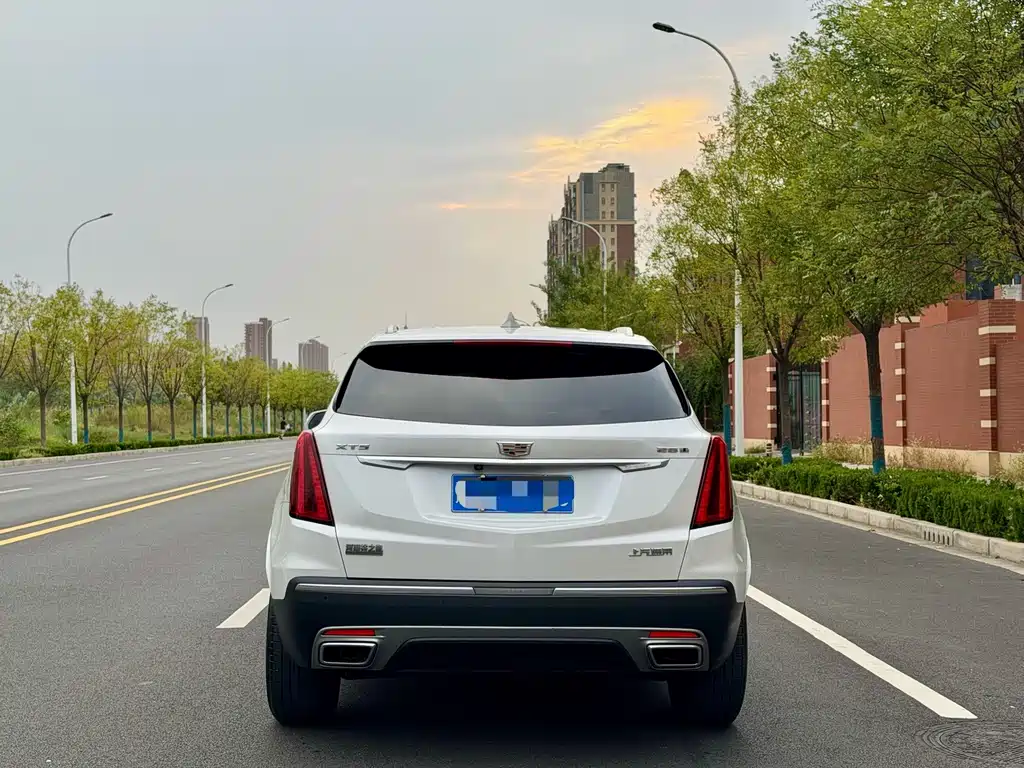 Cadillac XT5 — миниатюра 8