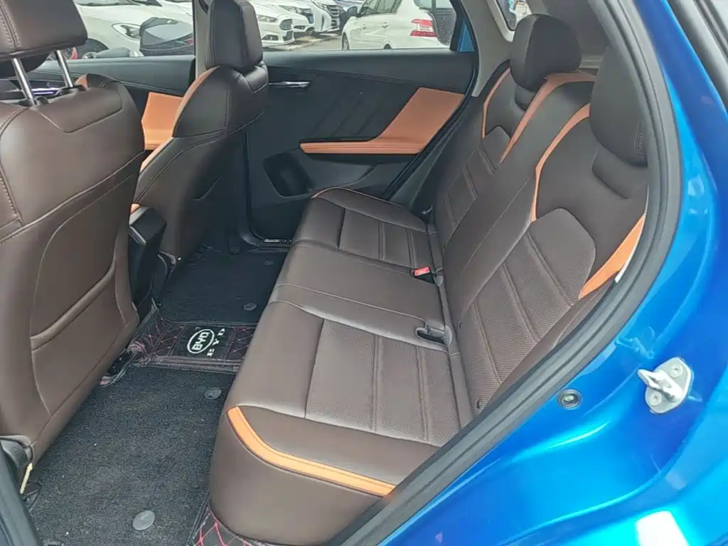 BYD e2 — миниатюра 17