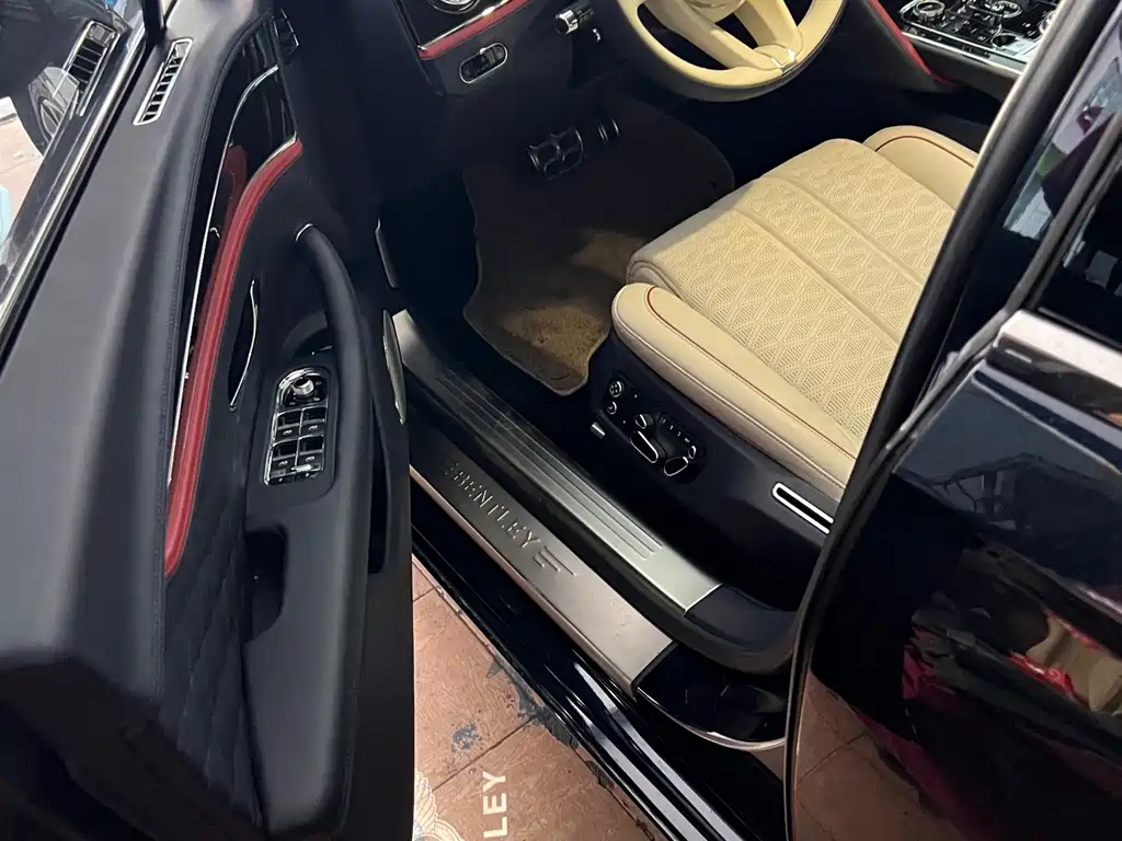 Bentley Flying Spur 2014 4.0T V8 Luxury