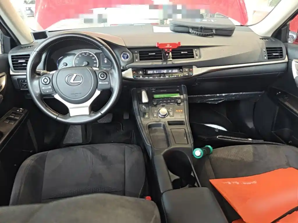 Lexus CT 2020 CT200h Elite