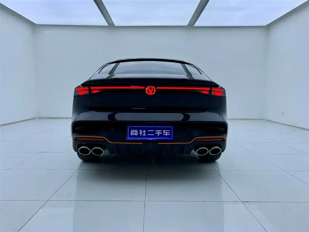 Changan UNI-V 2025 2.0T