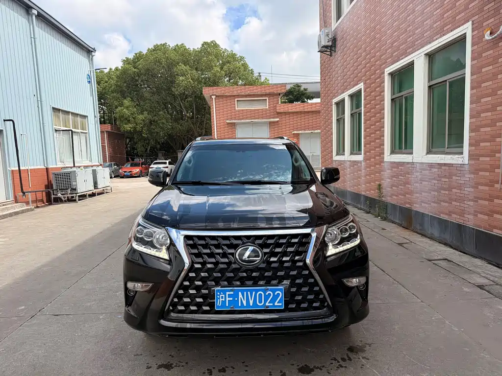 Lexus GX — миниатюра 2
