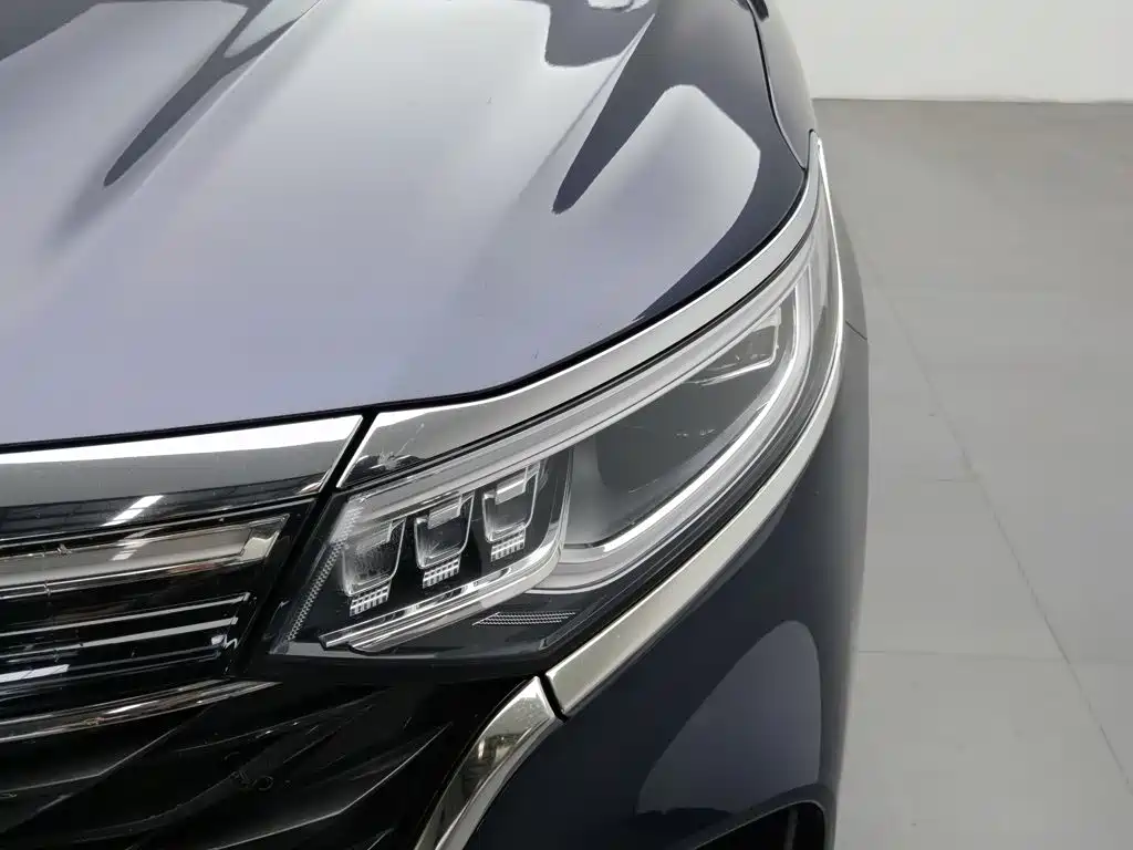 Roewe iMAX8 — миниатюра 7