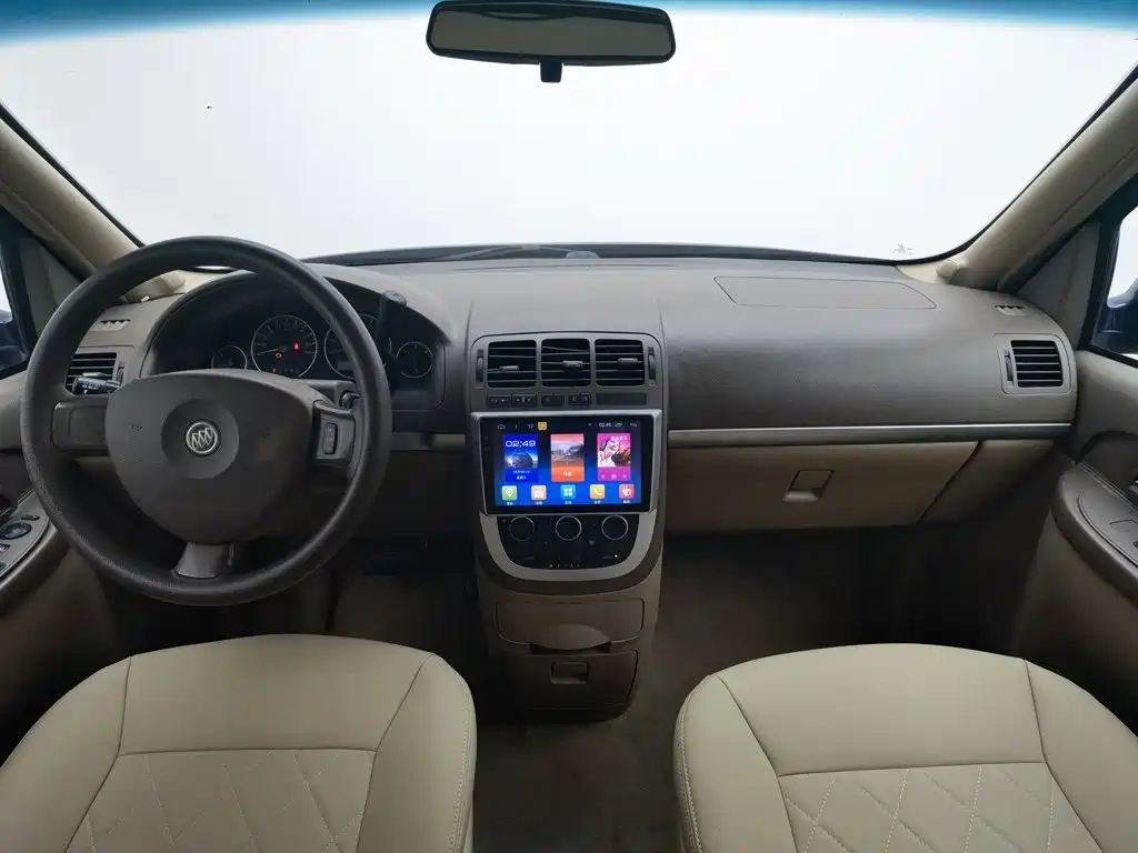 Buick GL8 — миниатюра 5