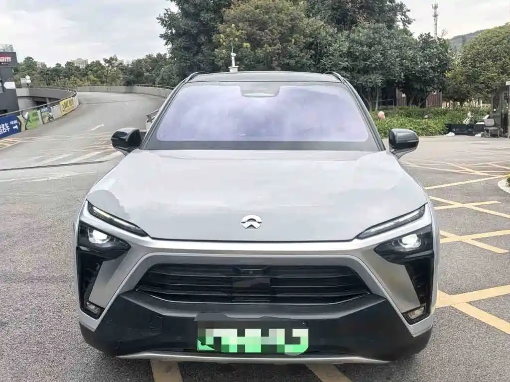 NIO ES8 — миниатюра 5