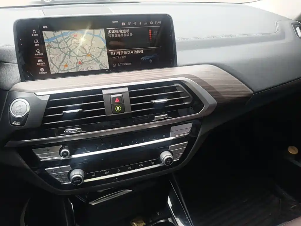 BMW X3 — миниатюра 13