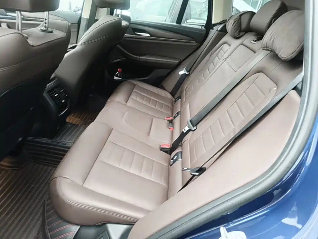 BMW X3 — миниатюра 17