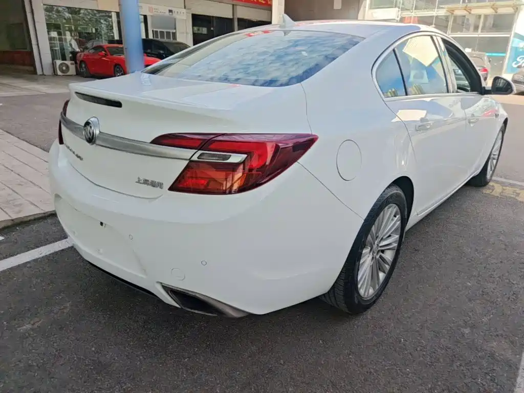 Buick Regal — миниатюра 7