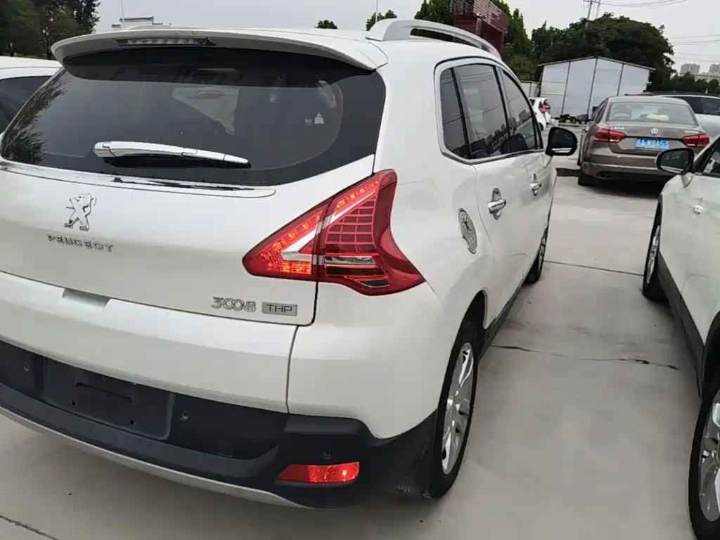 Peugeot 3008 — миниатюра 8