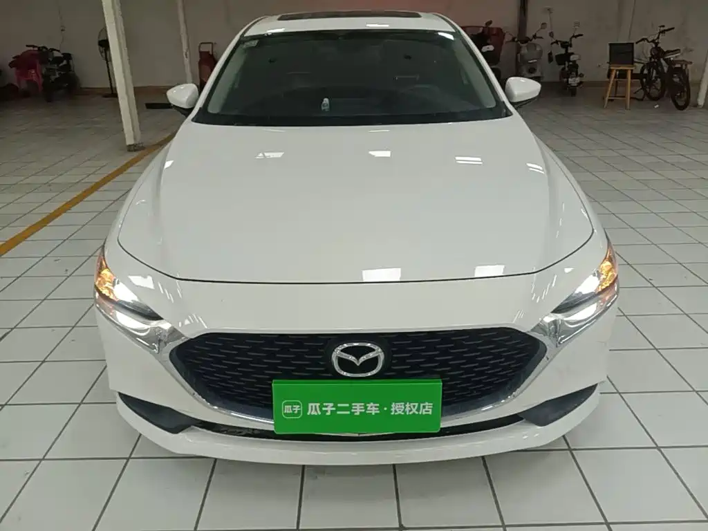 Mazda 3 Axela — миниатюра 3