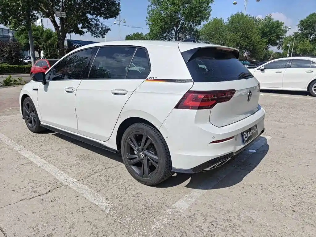 Volkswagen Golf 2023 280TSI DSG R-Line